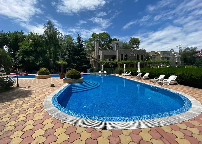 Anita A 25 Pool View Sunny Apartment