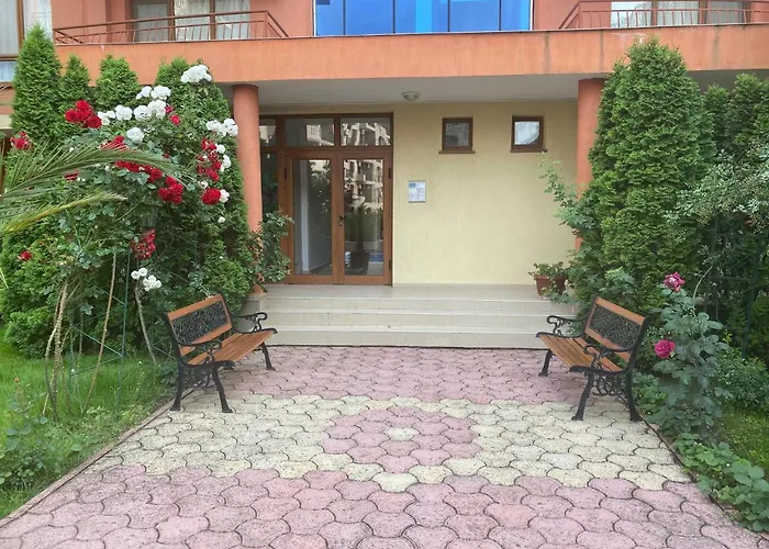 Anita A 25 Pool View Sunny Апартаменты *